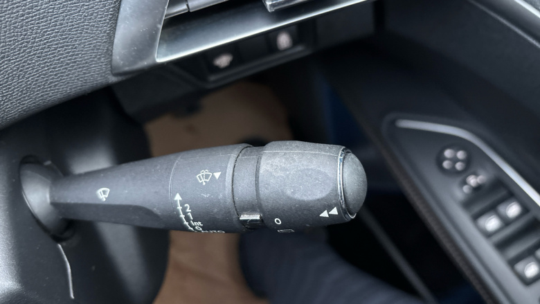 Peugeot 5008 1.5 BlueHDi GT Line Premium 5dr Diesel Estate